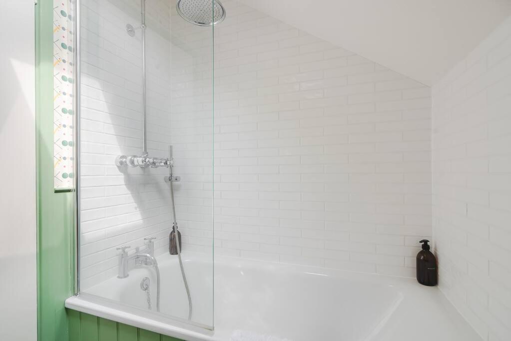 Adorable 2 Bedroom Guest House 호크허스트 외부 사진
