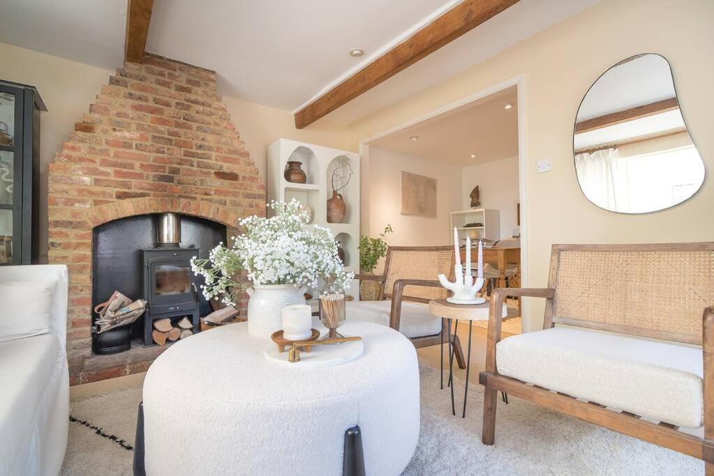 Adorable 2 Bedroom Guest House 호크허스트 외부 사진