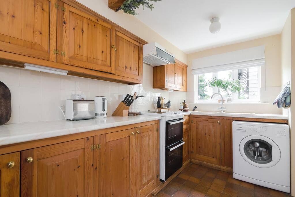 Adorable 2 Bedroom Guest House 호크허스트 외부 사진
