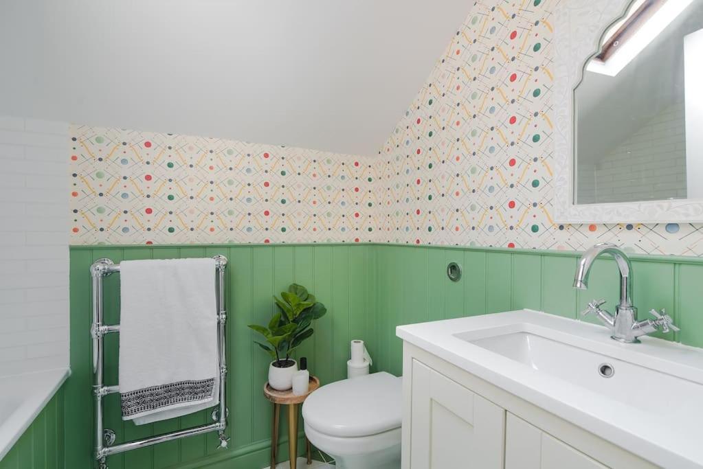 Adorable 2 Bedroom Guest House 호크허스트 외부 사진